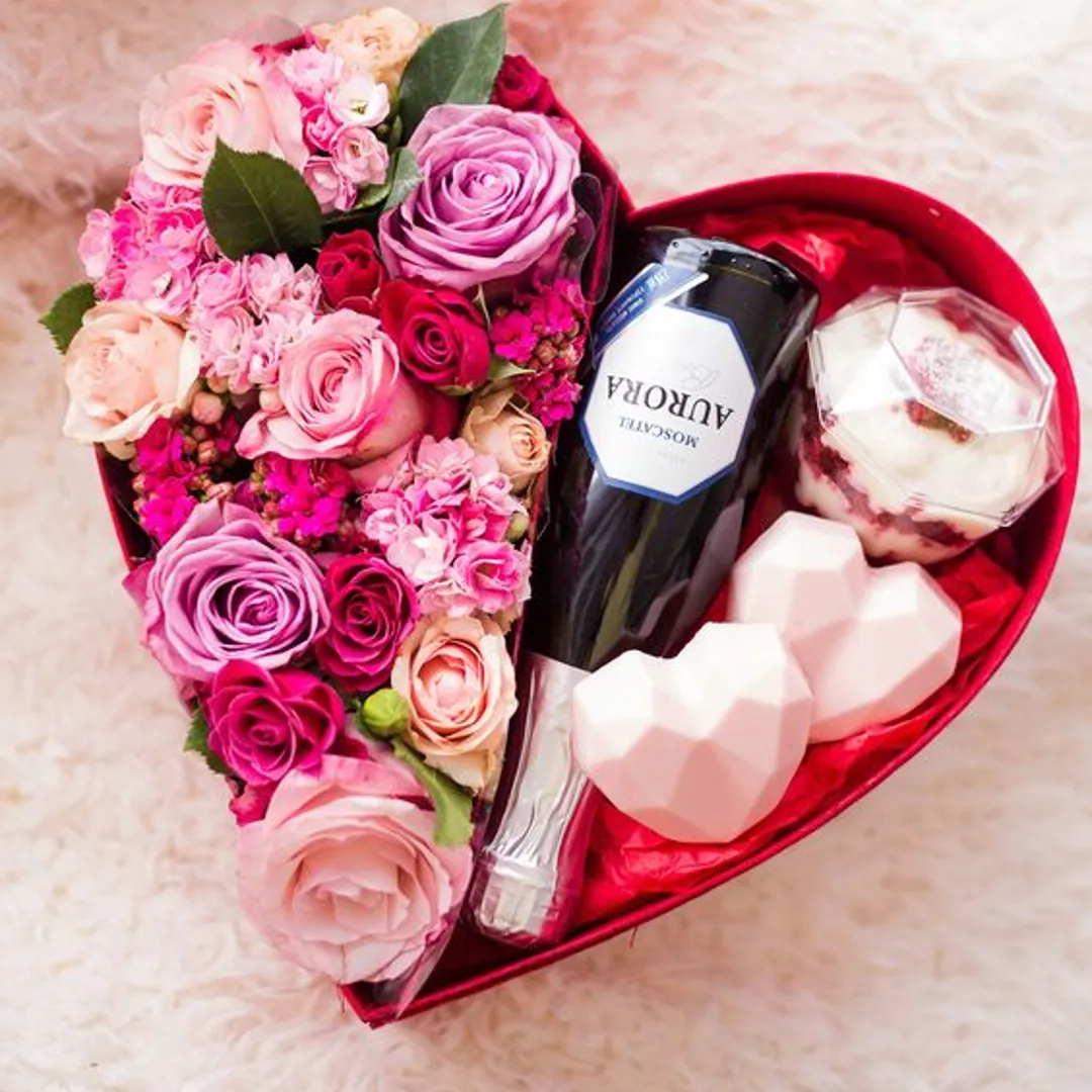 BOX LOVE image